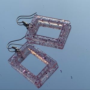 rectangle outline earrings